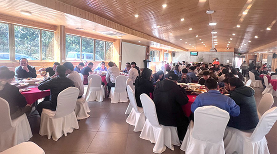 金環(huán)電器開工宴！吃飽喝足加油干迎戰(zhàn)2023！